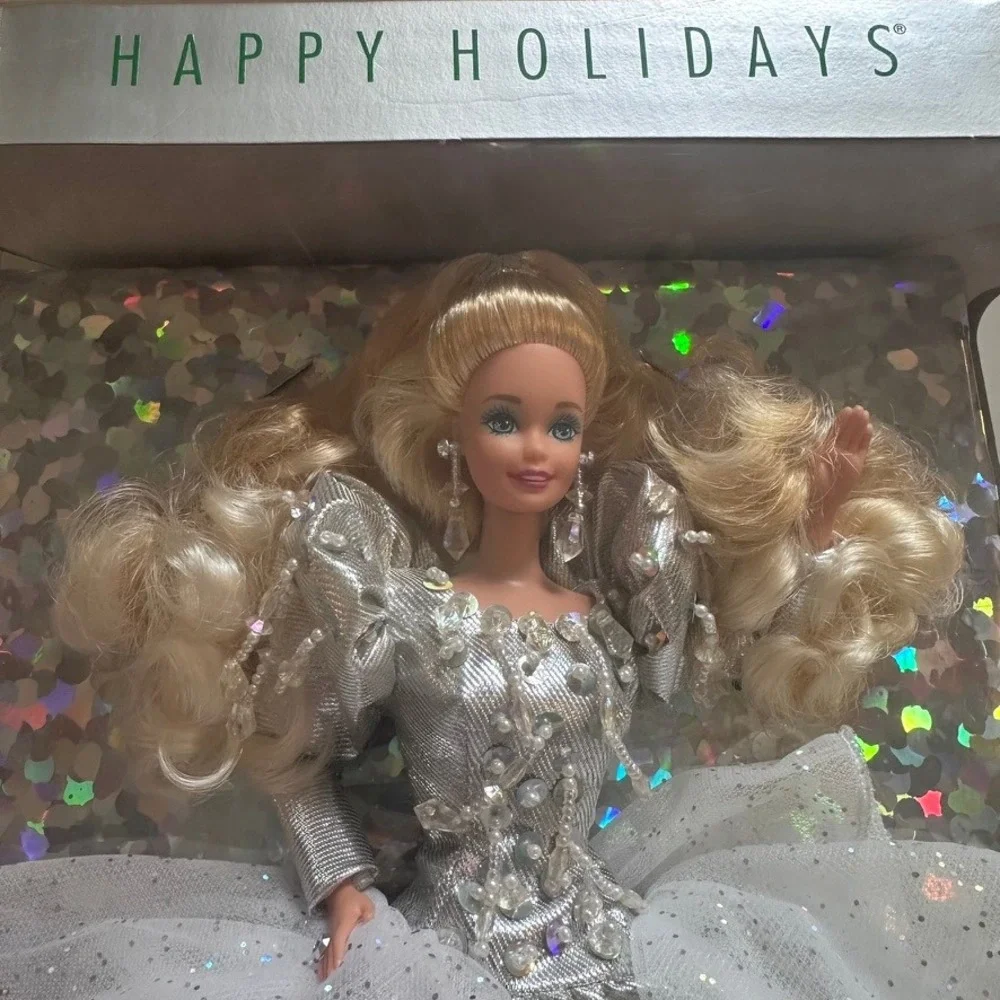 Mattel Happy Holidays Barbie 1992 Special Edition Silver Gown NIB Vintage 1429